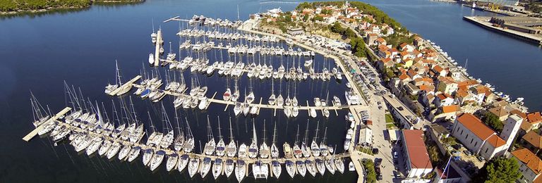 Marina Mandalina 